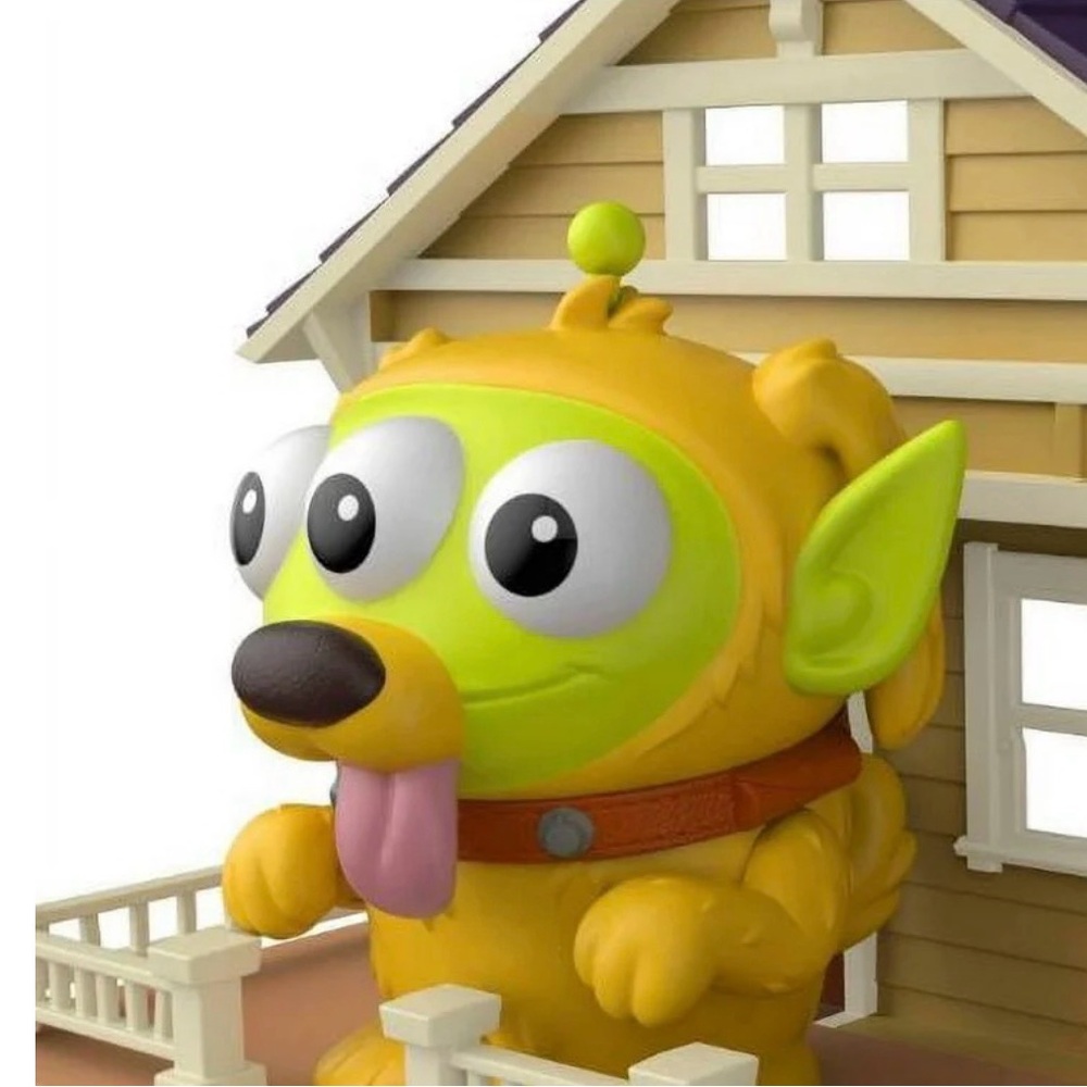 Disney Pixar Alien Remix Carl & Dug's New Home Playset - Picture 3 of 11